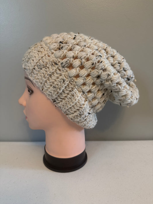 Beige Fleck Slouchy Beanie